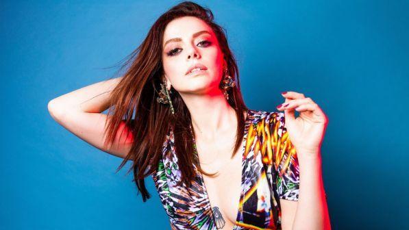 Annalisa: "Non solo festa, la mia estate è anche calma e intimità"