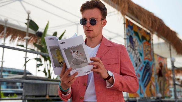 Pitti Uomo 96: il tipo ideale è un millennial, social e vacanziero
