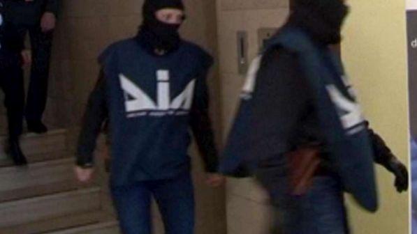 Bologna, riciclaggio: Dia sequestra beni per 50 mln a imprenditore