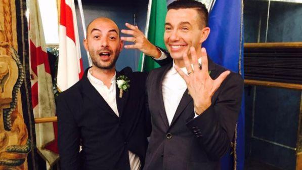 Diego Passoni e Pier, quel "sì" tra lacrime e musica all'insegna dei diritti