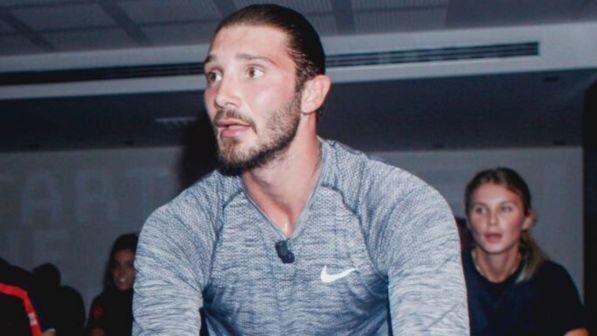 Stefano De Martino: "Torno ad Amici, ogni tanto Maria mi tira le orecchie..."