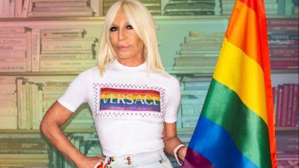 Pride, Donatella Versace ambasciatrice per il movimento Stonewall