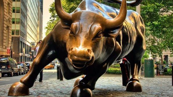 Wall Street chiude in ribasso: Dow Jones -0,42%, Nasdaq -0,46%