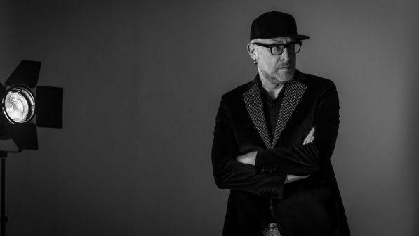 L'estate assolata di Mario Biondi: "Niente tormentoni, 'Sunny Days' è lo specchio dell'anima"