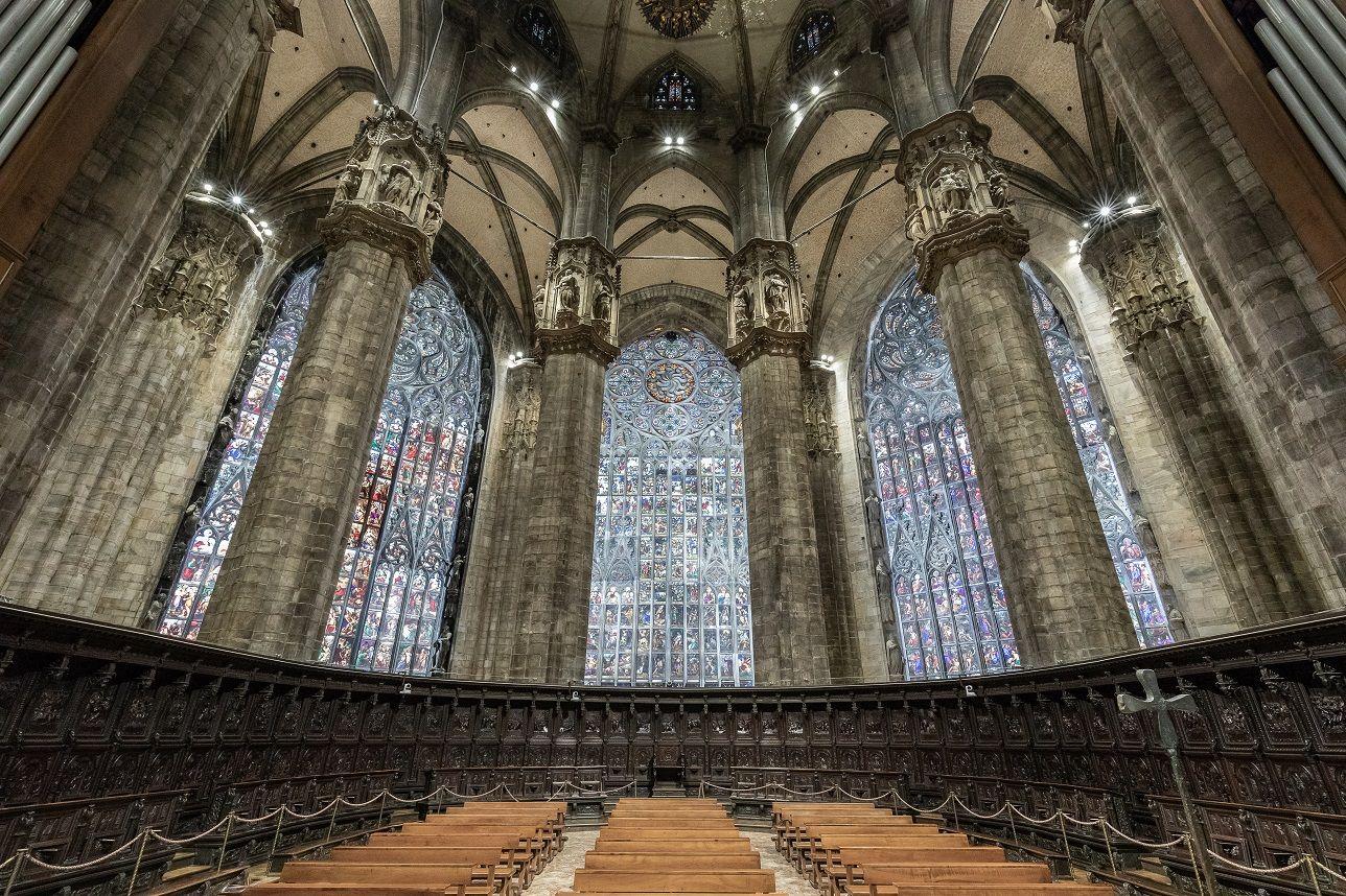 15.800 note per il Duomo di Milano / 2 "L'erede maschio di Visconti e il laghetto di Santo Stefano"