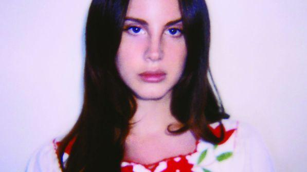 Lana Del Rey, la polizia arresta un uomo che progettava il suo rapimento