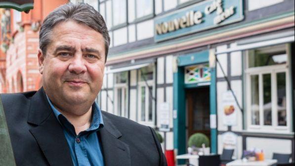 Voto Germania, Sigmar Gabriel: pronto a sfidare Angela Merkel