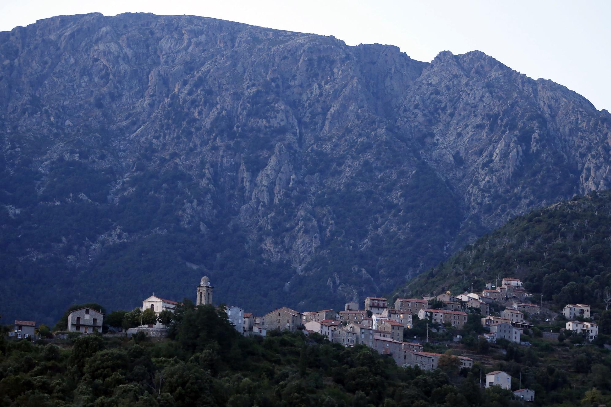 Corsica, alluvione nel canyon di Zoicu: 4 morti