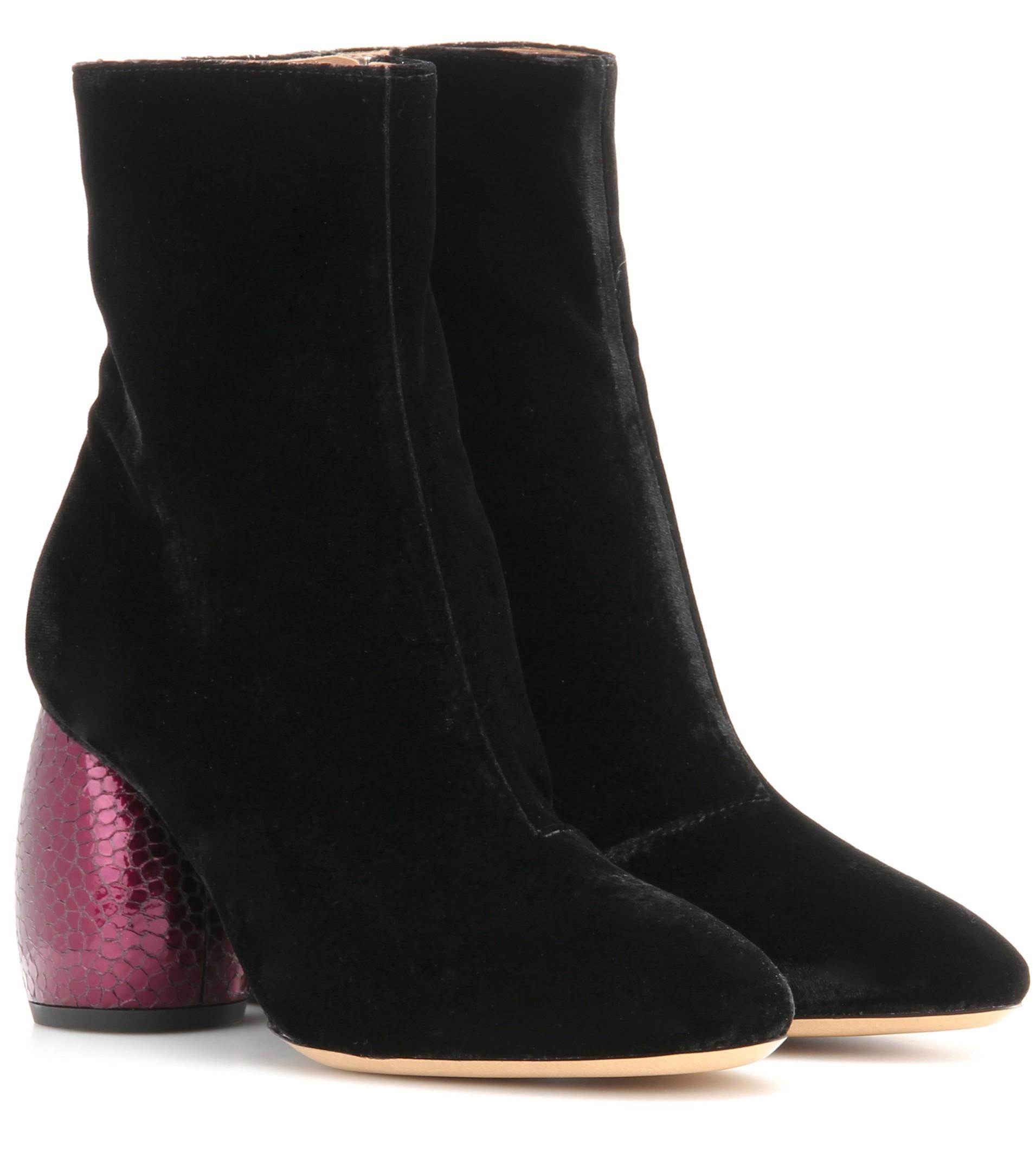 Ankle boots: gli stivaletti per l'AutunnoInverno 2016 Tgcom24 Ankle boots: gli stivaletti per l'AutunnoInverno 2016 Tgcom24