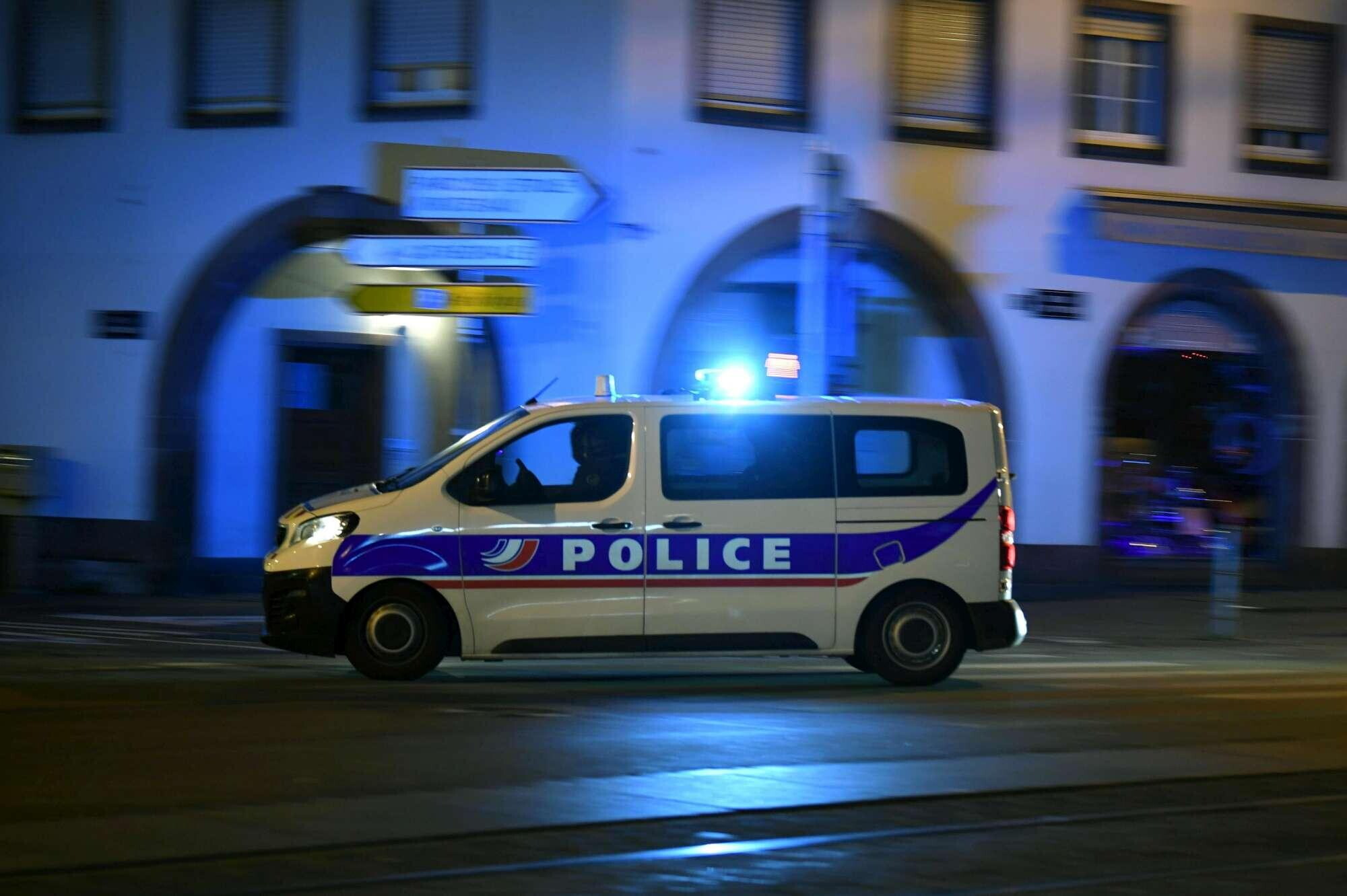 Spari al mercatino di Natale a Strasburgo: polizia ed esercito in azione