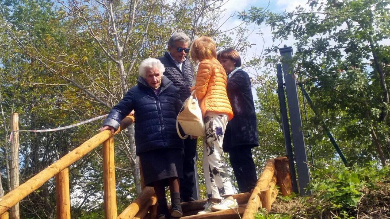 Terremoto, è arrivato il giorno dello sfratto: nonna Peppina lascia la casetta in lacrime