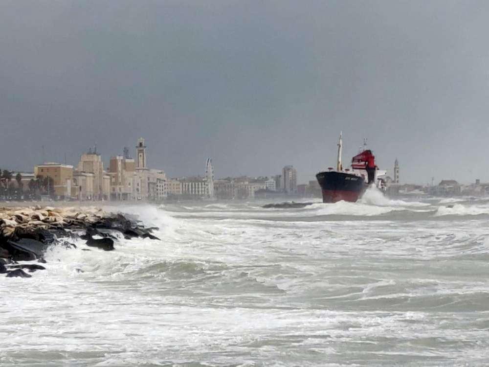 Neve e vento forte, il Sud nella morsa del maltempo