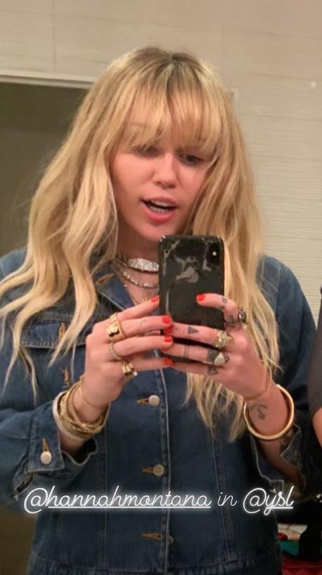 Miley Cyrus torna alle sue radici:  SarÃ² Hannah Montana per sempre... 