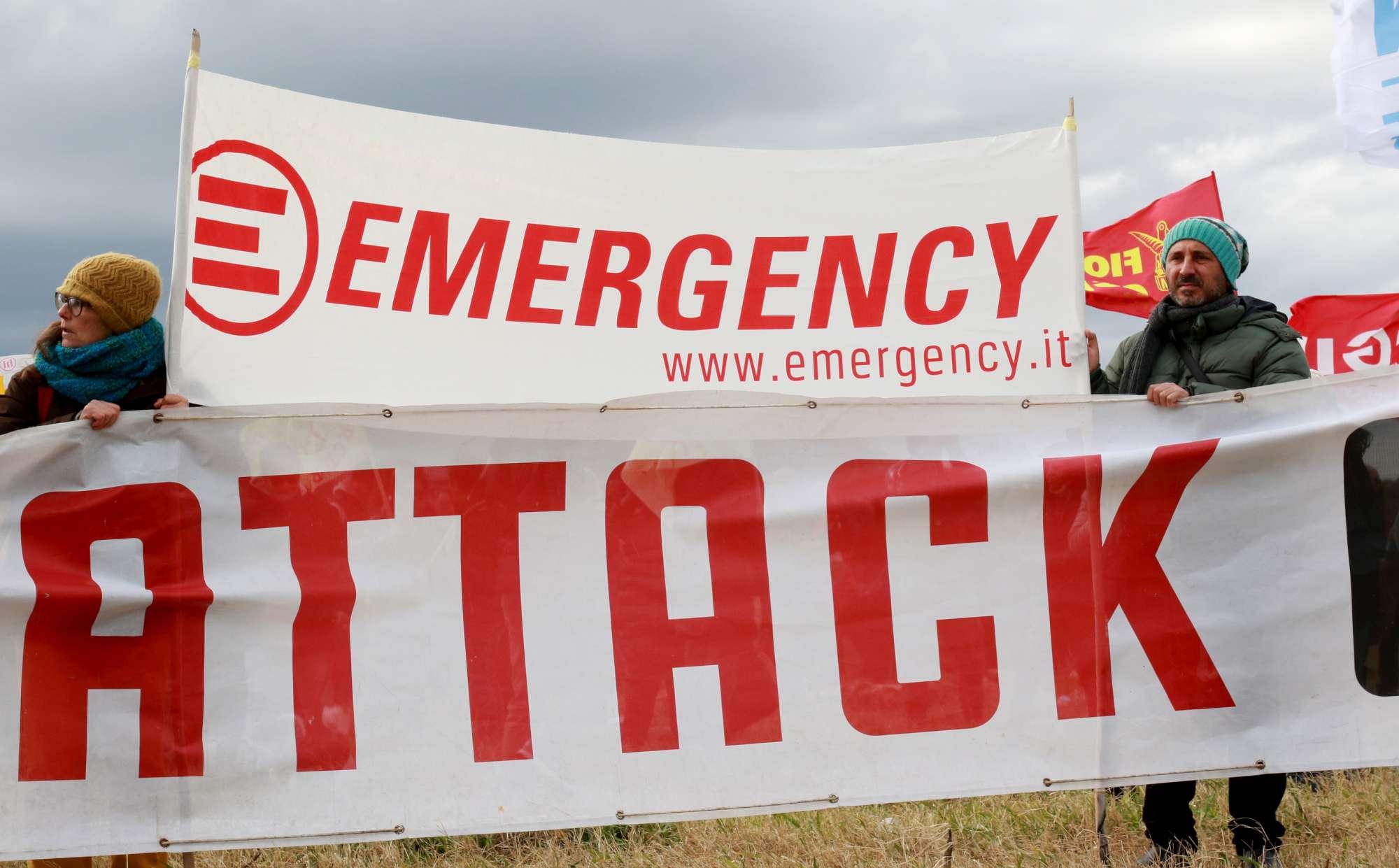 Siracusa si moblita per i migranti della Sea Watch