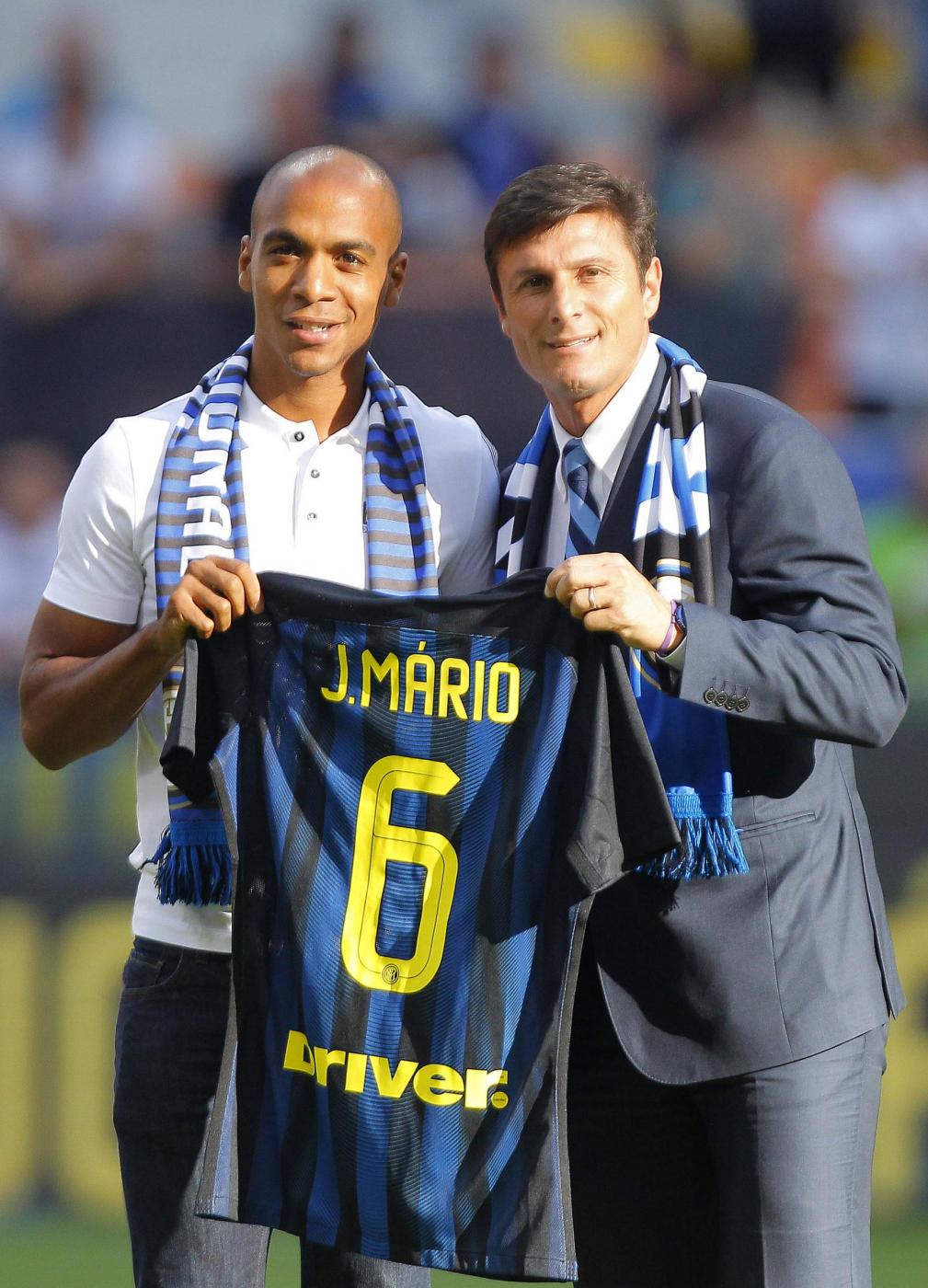 Joao Mario presentato a San Siro