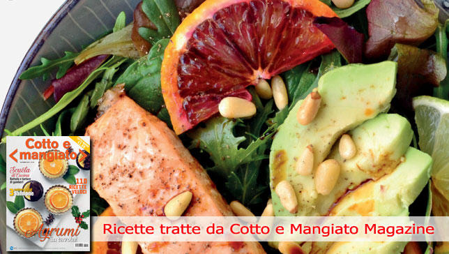 Trota salmonata con insalata di avocado e arance rosse