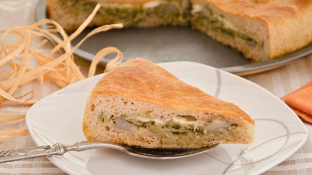 Focaccia ripiena ai carciofi