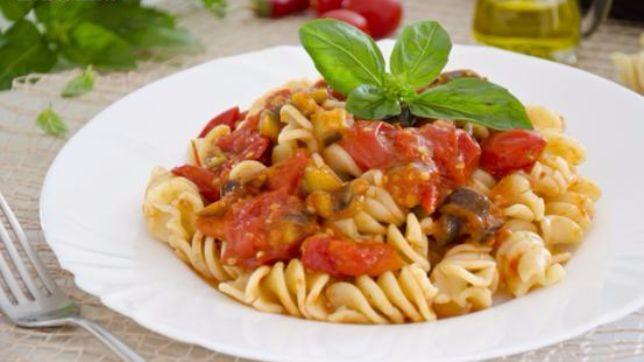 Fusilli al ragù di melanzane