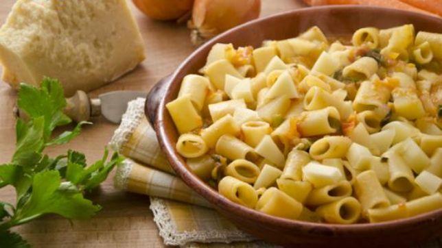 Pasta con patate e provola