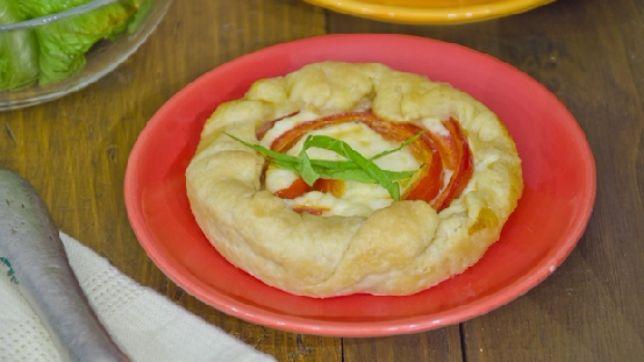 Tartellette peperoni e stracchino