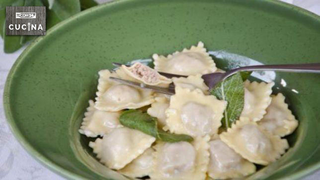 Ravioli di carne e prosciutto