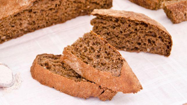 Pane nero ai cereali