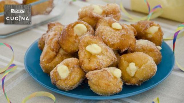 Frittelle ripiene alla crema