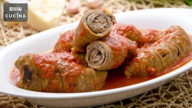 Involtini di vitello al sugo
