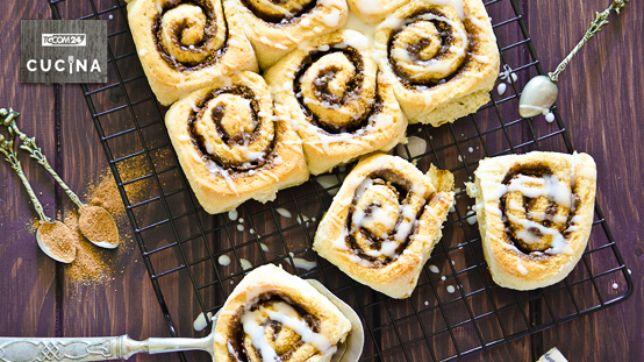 Cinnamon rolls