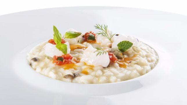 Risotto carnaroli con gamberi viola di Sanremo, pomodoro e capperi di Pantelleria