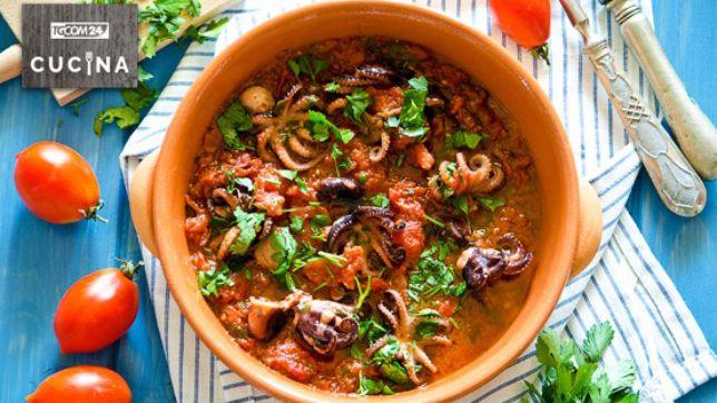 Polipetti affogati al sugo di pomodoro