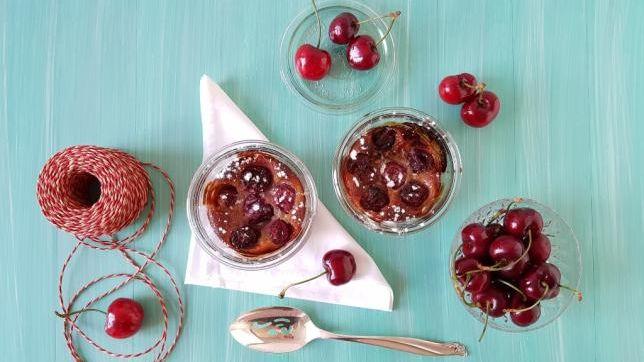 Clafoutis alle ciliegie e vaniglia