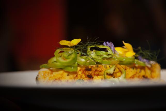 Percorsi stellati: petto di pollo in padella con cous cous speziato