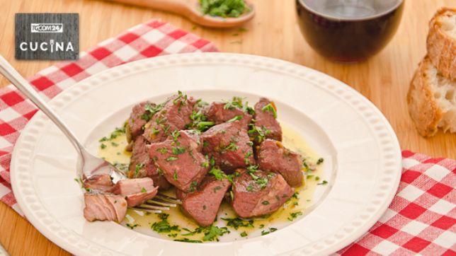 Spezzatino di maiale al vino rosso
